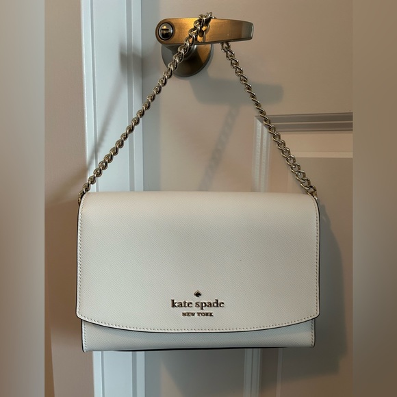 White Kate Spade Purse ♠️ 🤍 - Picture 1 of 10